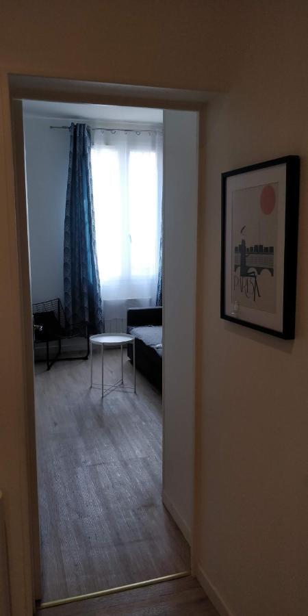Modern 1 Bedroom Apartment Near The Metro. 塞纳河畔伊夫里 外观 照片