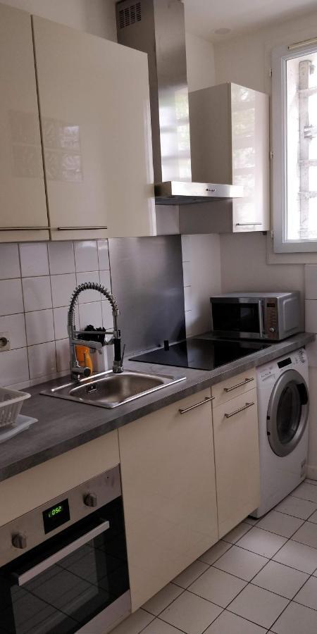Modern 1 Bedroom Apartment Near The Metro. 塞纳河畔伊夫里 外观 照片